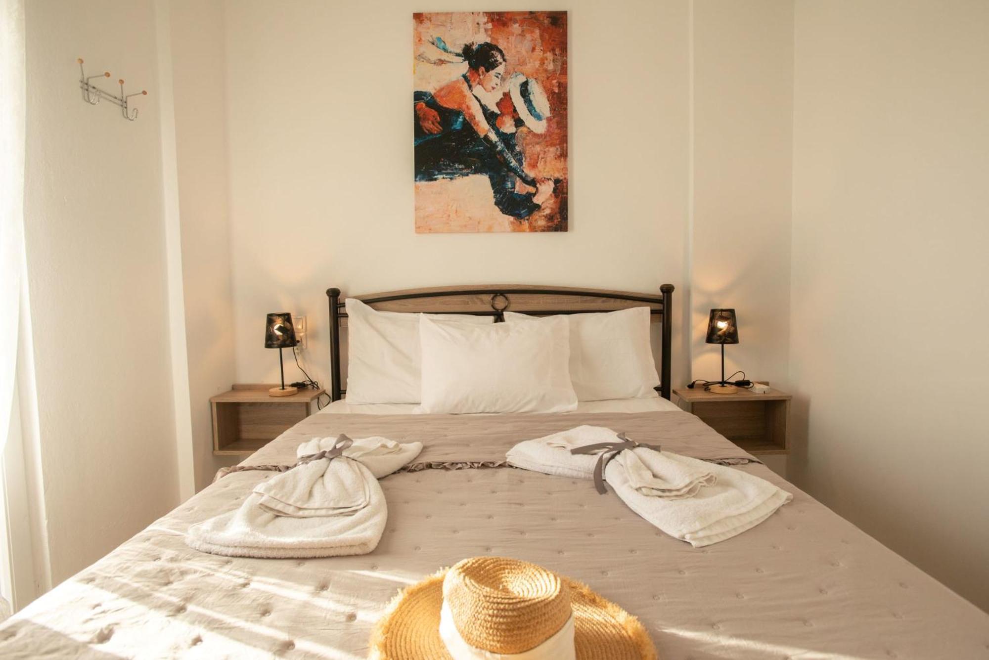 Afrathias Beachhouse - Cretan Hideaway カラマキ エクステリア 写真